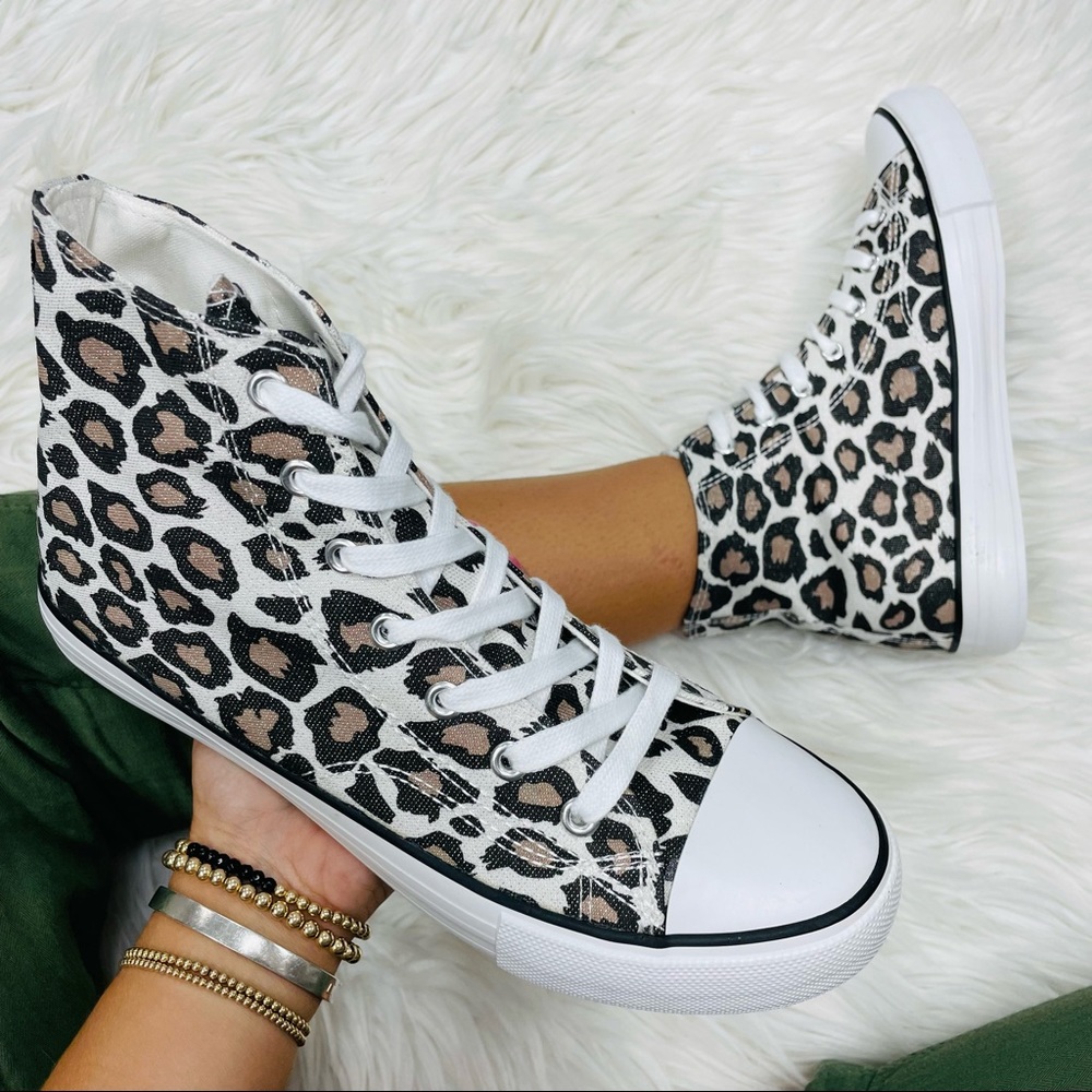 Leopard canvas high top sneaker - Picture 8 of 10